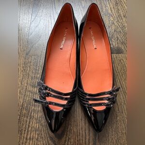 Via Spiga • Dylan Patent Leather Buckle Flats (8.5)